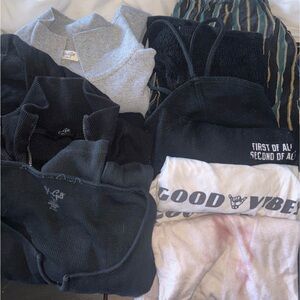 Brandy Melville Bundle of Tops One Size Small/XS
